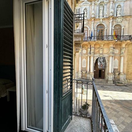 Casa Garibaldi Apartment Трапани Екстериор снимка