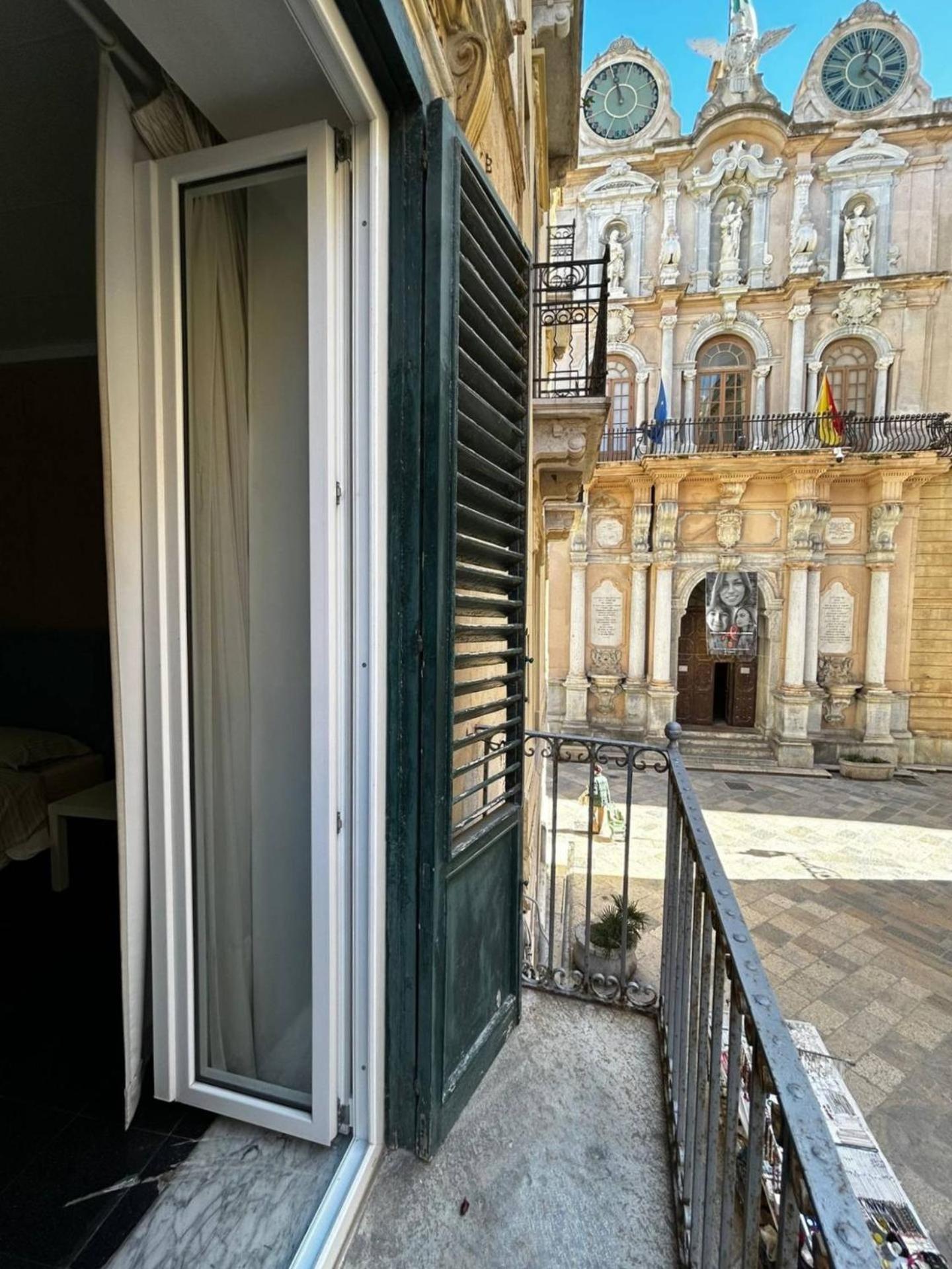 Casa Garibaldi Apartment Трапани Екстериор снимка
